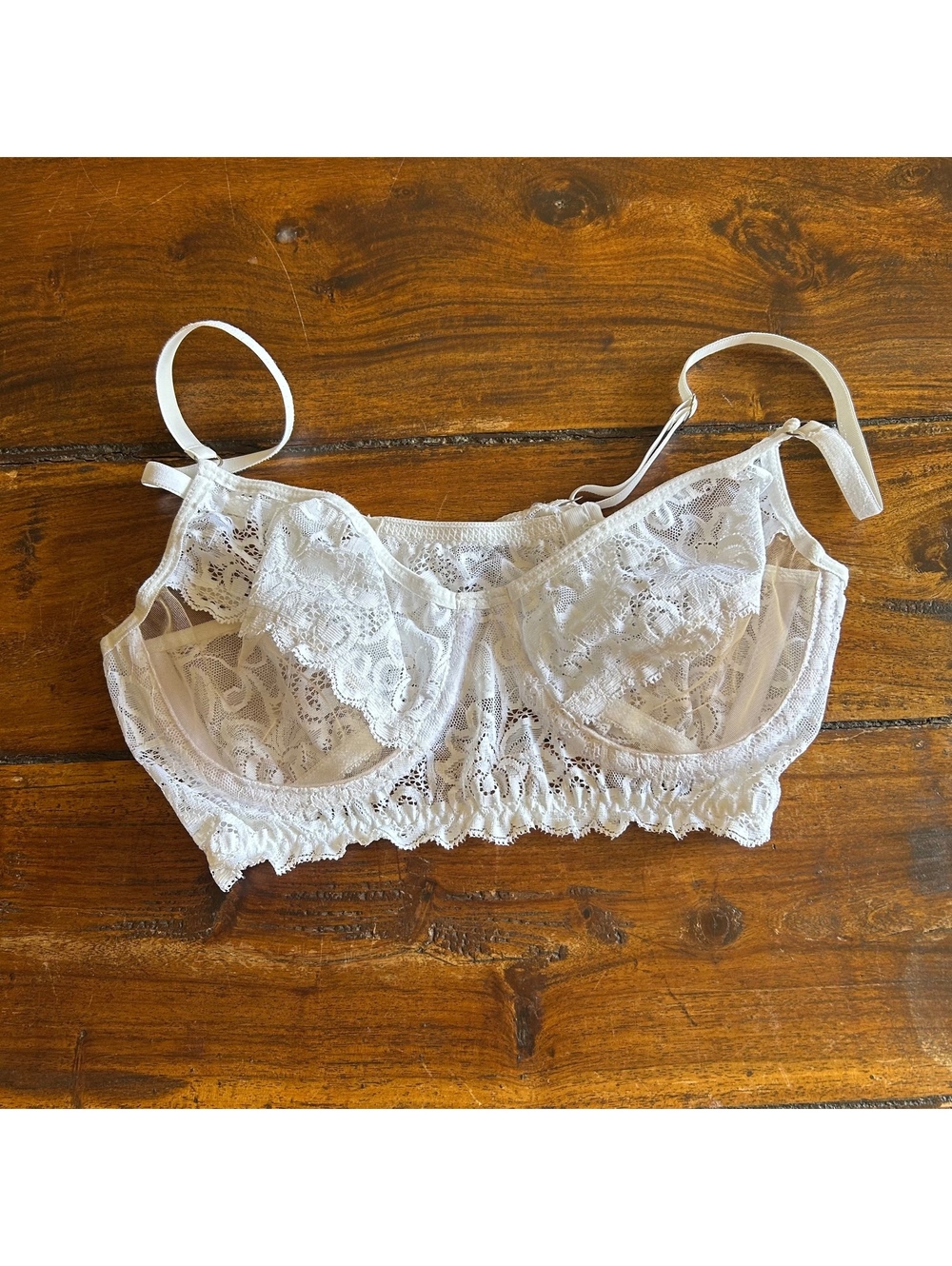 White Lace bra with lower mesh see through on cups Sz 36